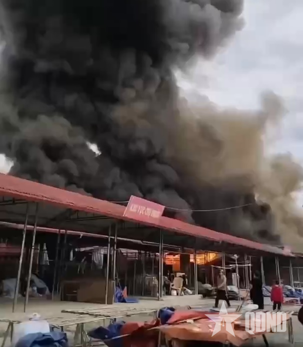 CLIP: Cháy chợ trung tâm huyện Yên Minh ở Hà Giang